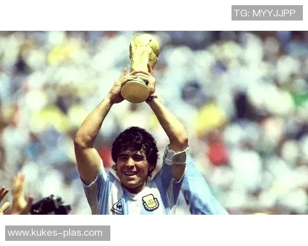 足球明星精彩瞬间集锦全景展示让你领略球场风采与魅力